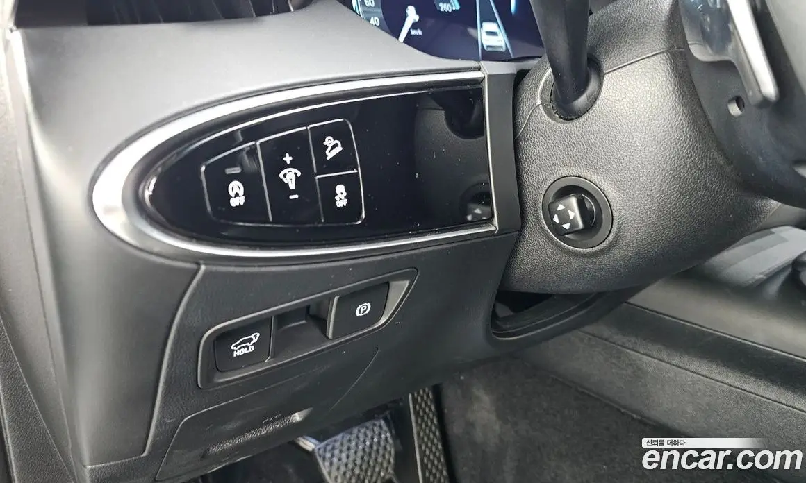 Genesis GV70 2021 2.5 автомат (гидро), фото 25