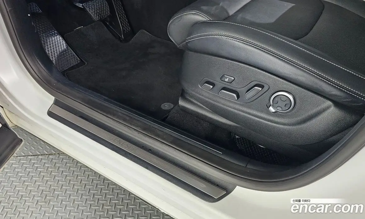 Genesis GV70 2021 2.5 автомат (гидро), фото 28