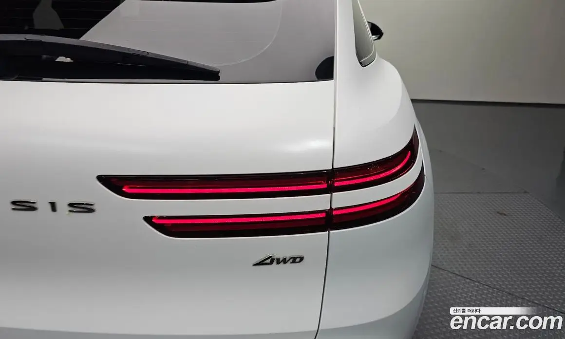 Genesis GV70 2021 2.5 автомат (гидро), фото 9