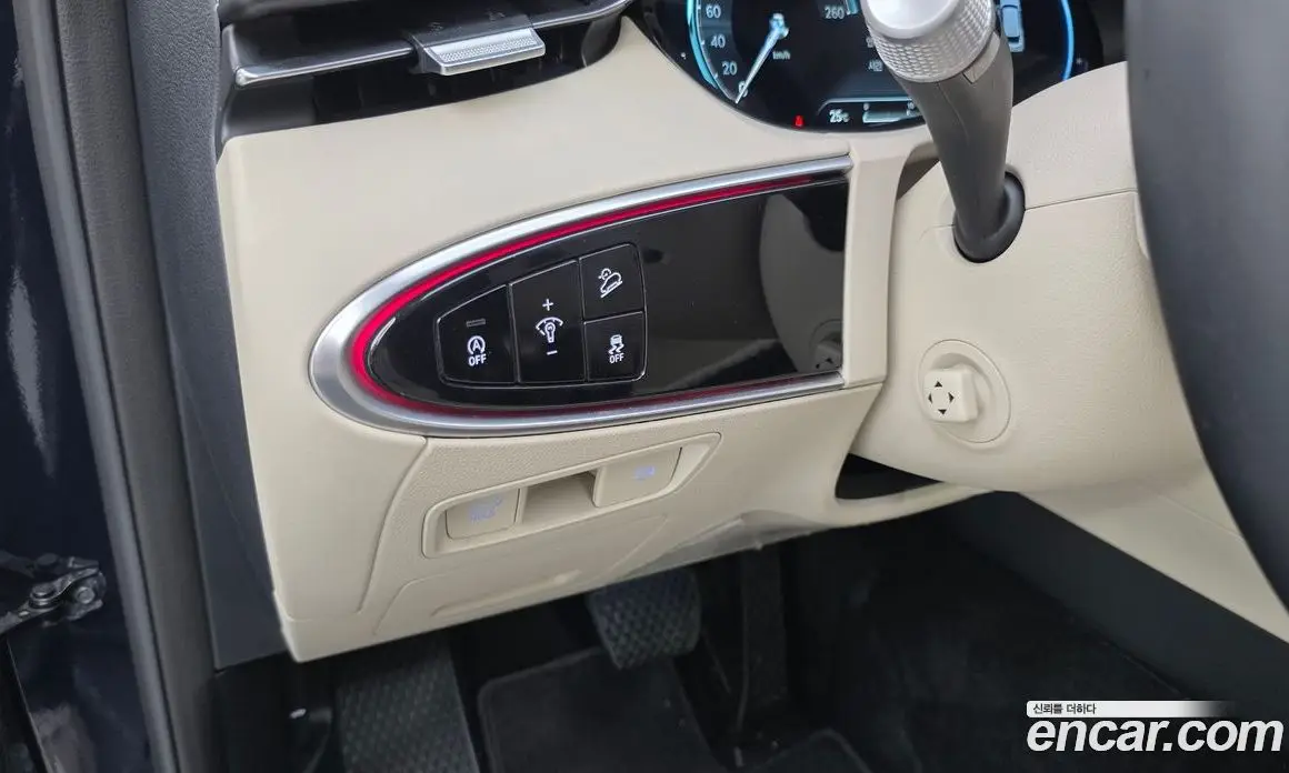 Genesis GV70 2021 2.5 автомат (гидро), фото 12