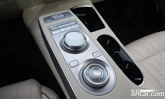 Genesis GV70 2021 2.5 автомат (гидро), миниатюра 9