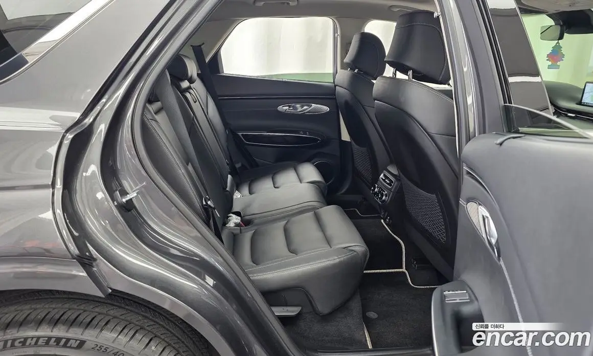 Genesis GV70 2022 2.5 автомат (гидро), фото 18