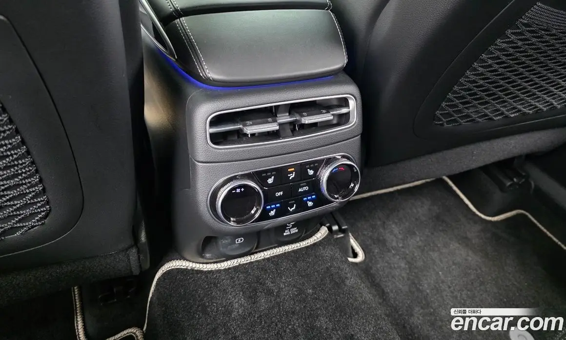 Genesis GV70 2022 2.5 автомат (гидро), фото 25