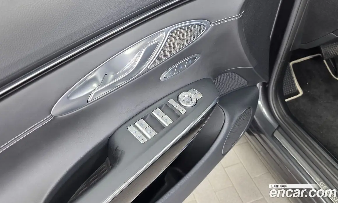 Genesis GV70 2022 2.5 автомат (гидро), фото 35