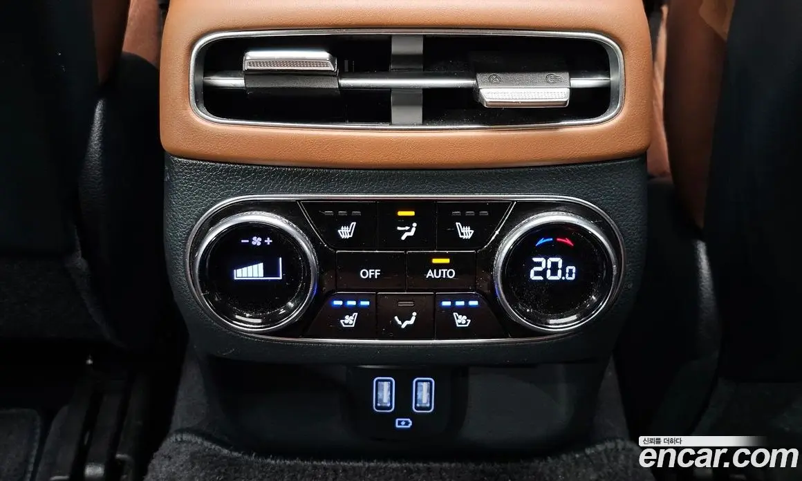 Genesis GV70 2023 2.5 автомат (гидро), фото 26