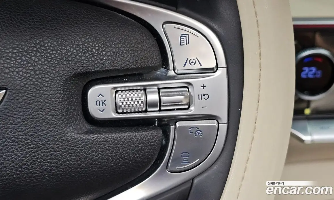 Genesis GV70 2024 2.5 автомат (гидро), фото 17