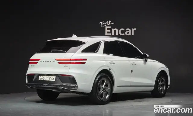 Genesis GV70 2025 2.5 автомат (гидро), миниатюра 2