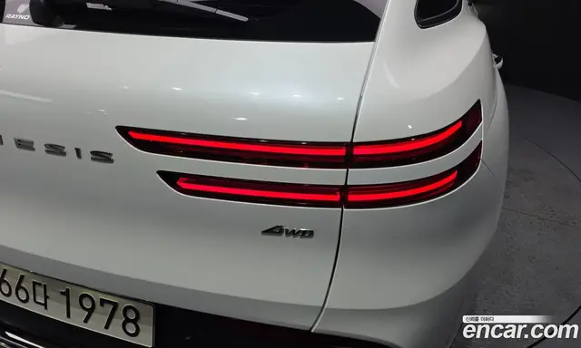 Genesis GV70 2025 2.5 автомат (гидро), миниатюра 9