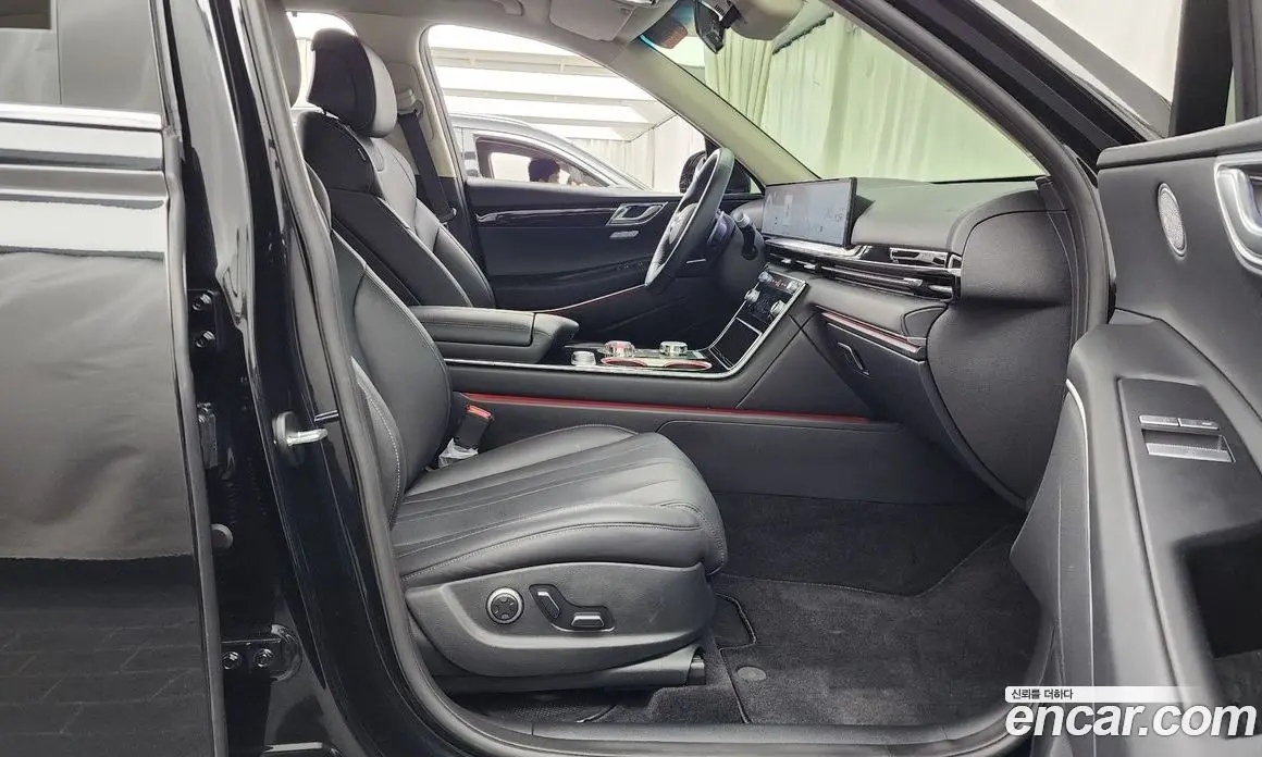 Genesis GV80 2025 2.5 автомат (гидро), фото 16