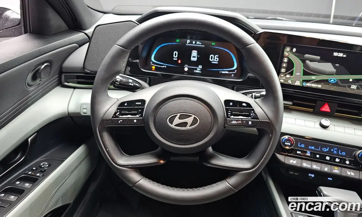 Hyundai Avante 2025 1.6 автомат (гидро), фото 18