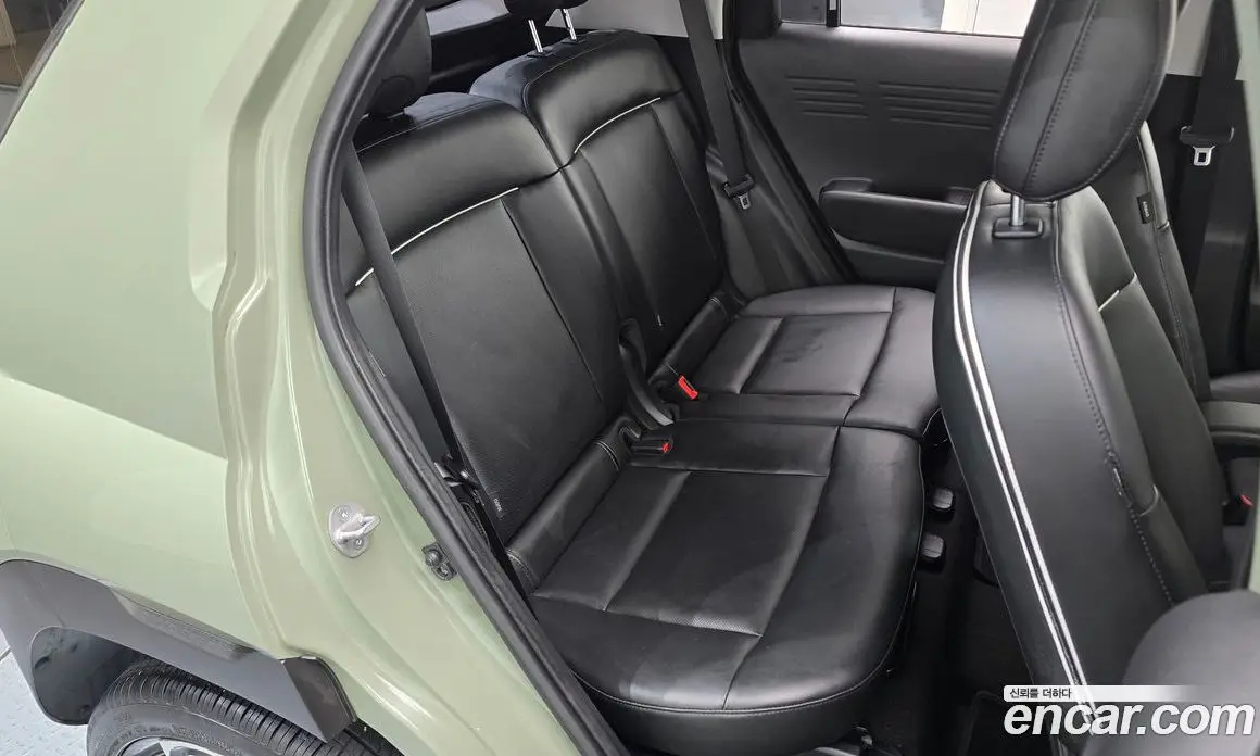 Hyundai Casper 2022 1.0 автомат (гидро), фото 17