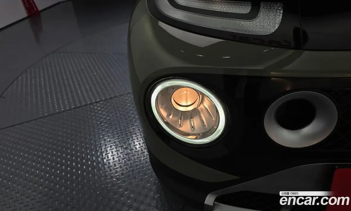 Hyundai Casper 2022 1.0 автомат (гидро), фото 8