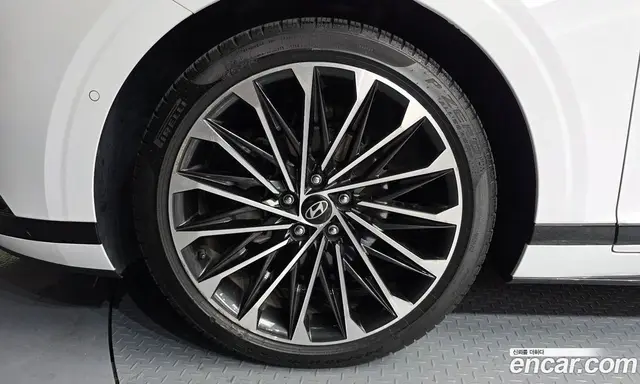 Hyundai Grandeur 2023 1.6 автомат (гидро), миниатюра 5