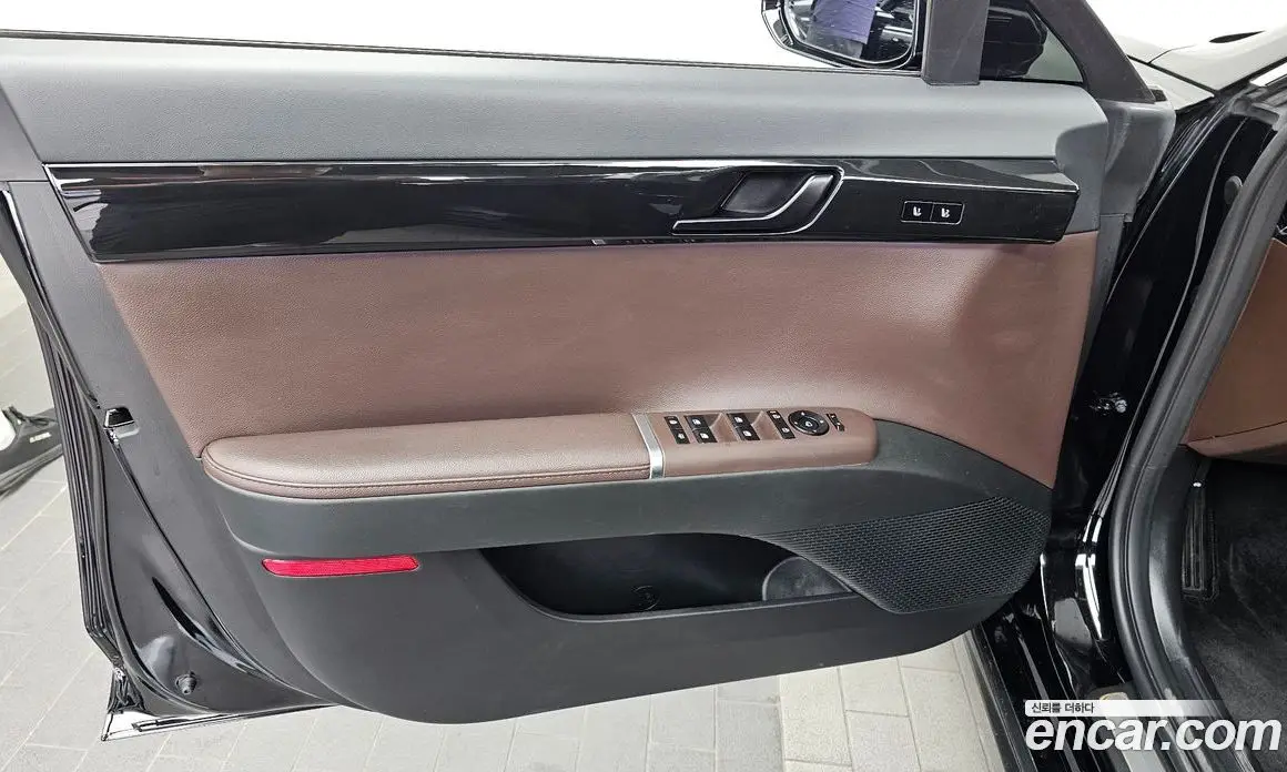Hyundai Grandeur 2023 2.5 автомат (гидро), фото 14