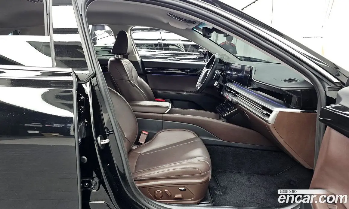 Hyundai Grandeur 2023 2.5 автомат (гидро), фото 17