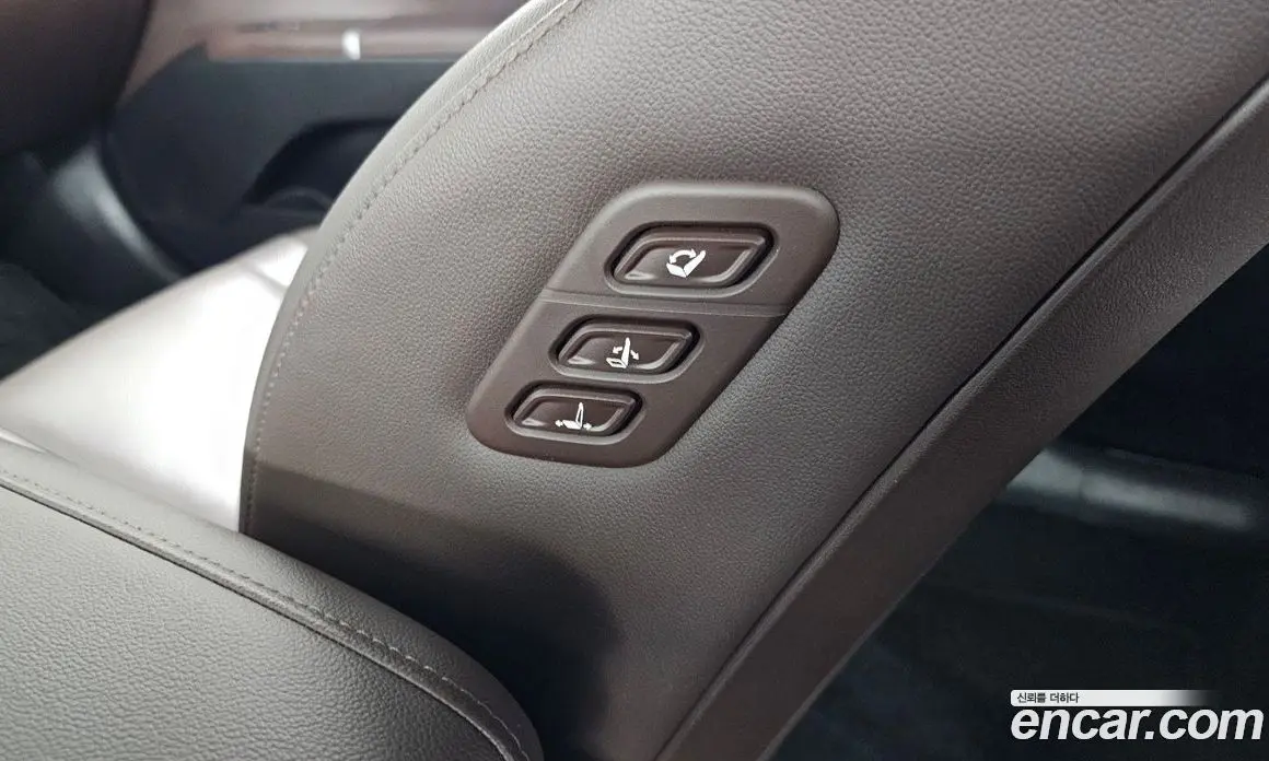 Hyundai Grandeur 2023 2.5 автомат (гидро), фото 32