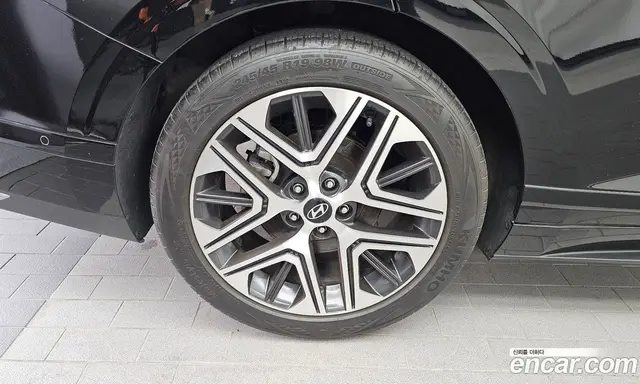 Hyundai Grandeur 2023 2.5 автомат (гидро), миниатюра 5