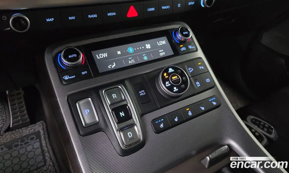 Hyundai Palisade 2024 2.2 автомат (гидро), фото 12