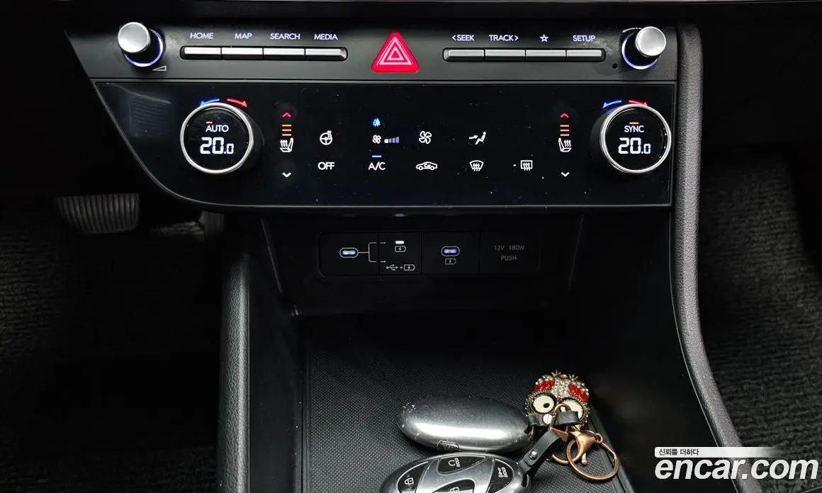 Hyundai Sonata 2023 2.0 автомат (гидро), фото 24