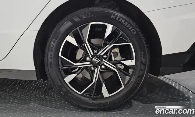 Hyundai Sonata 2023 2.0 автомат (гидро), миниатюра 7