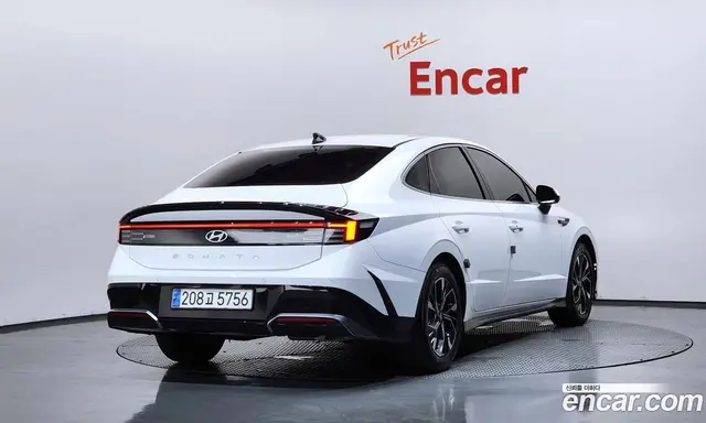 Hyundai Sonata 2024 2.0 автомат (гидро), миниатюра 2