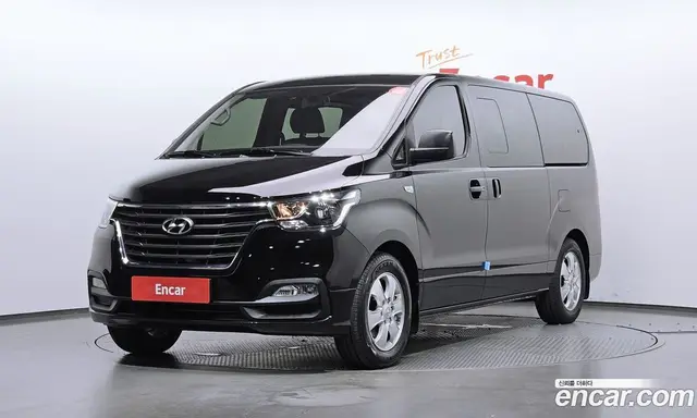 Hyundai Starex 2020 2.5 автомат (гидро), миниатюра 1