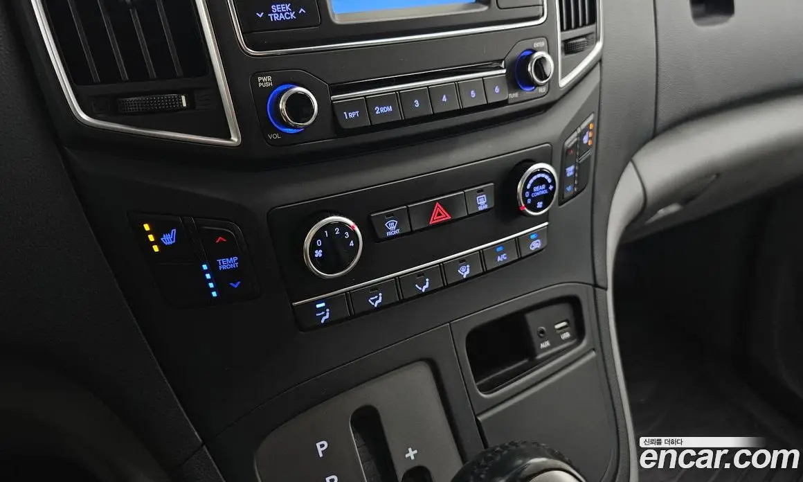 Hyundai Starex 2020 2.5 автомат (гидро), фото 15
