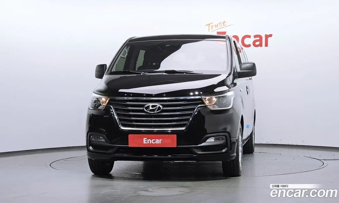 Hyundai Starex 2020 2.5 автомат (гидро), фото 3