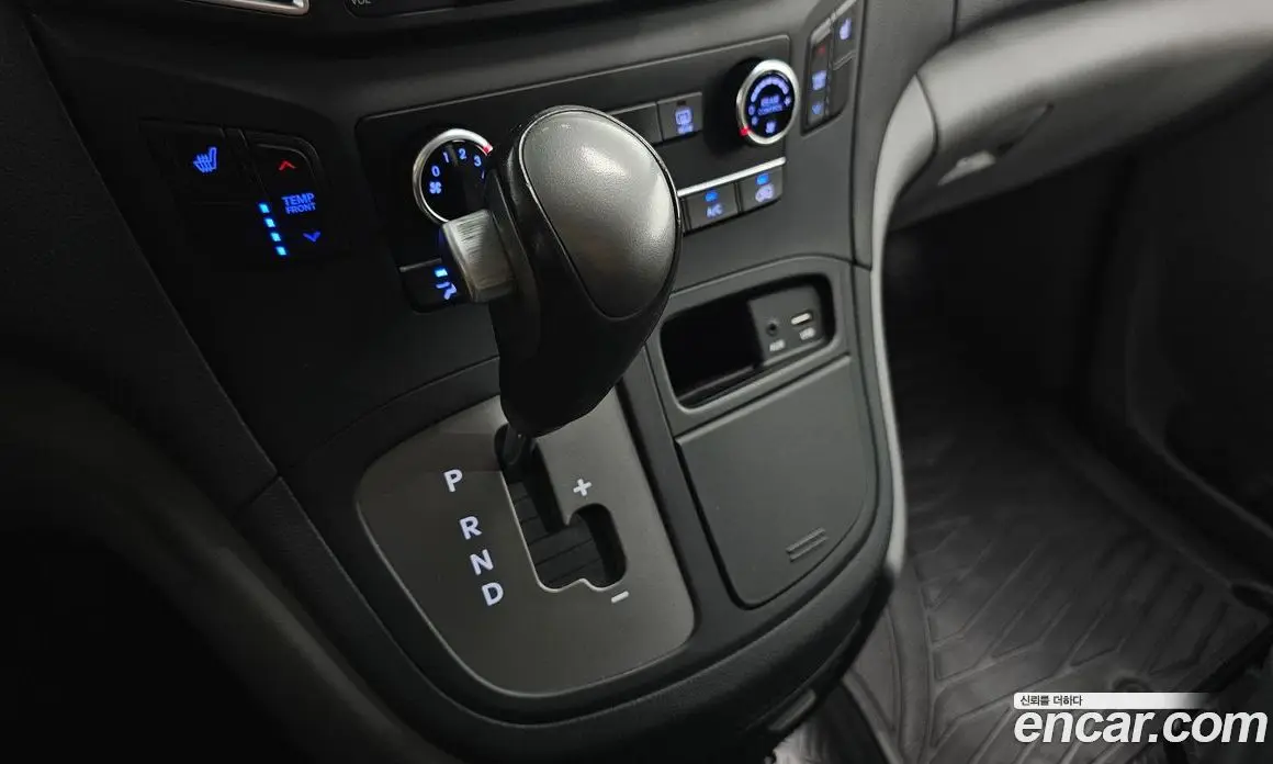 Hyundai Starex 2020 2.5 автомат (гидро), фото 9