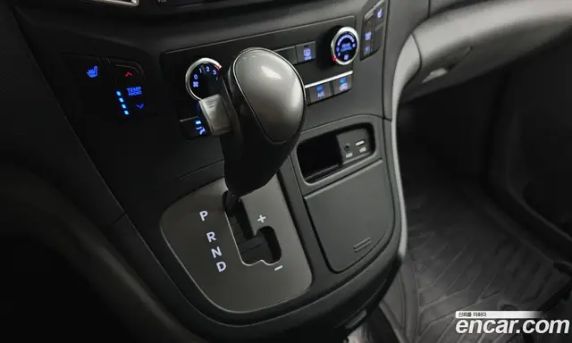 Hyundai Starex 2020 2.5 автомат (гидро), миниатюра 9