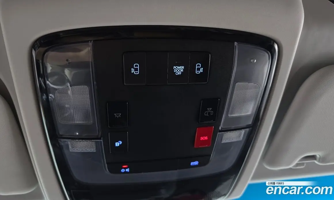 Hyundai Staria 2022 3.5 автомат (гидро), фото 22