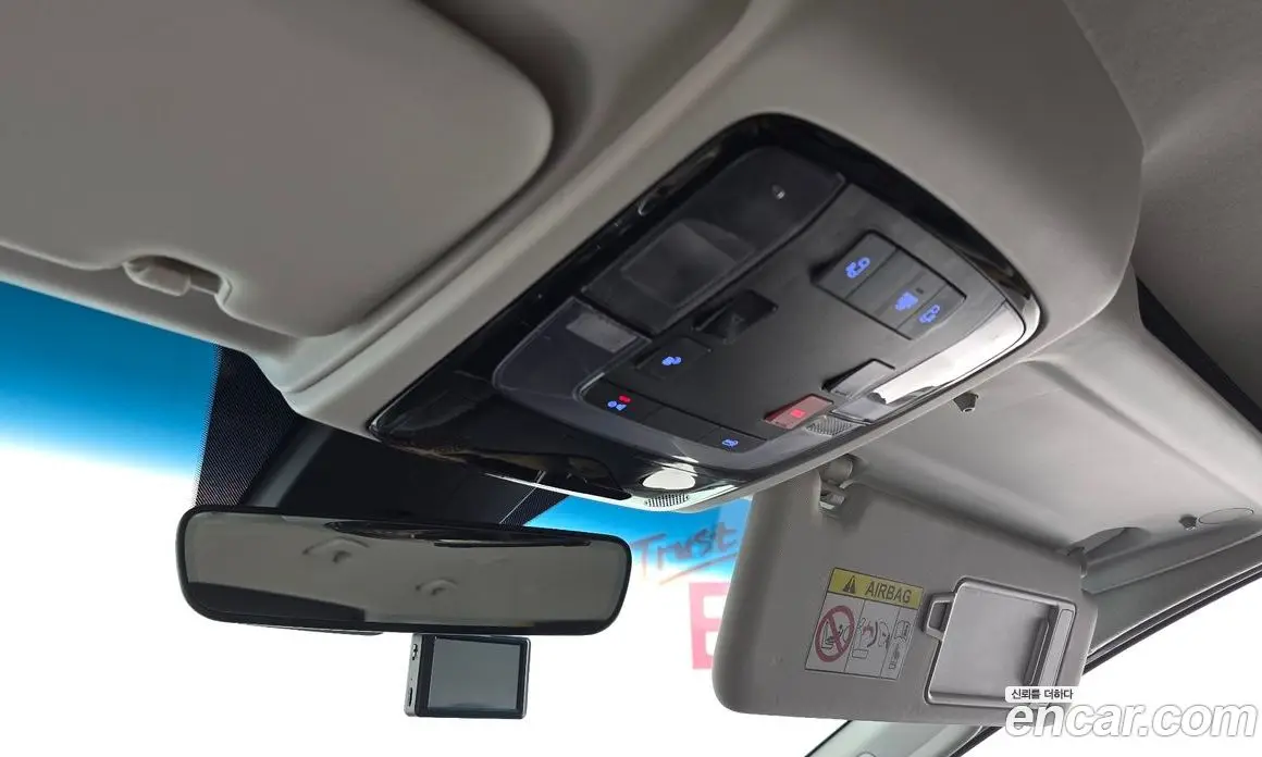 Hyundai Staria 2022 3.5 автомат (гидро), фото 27