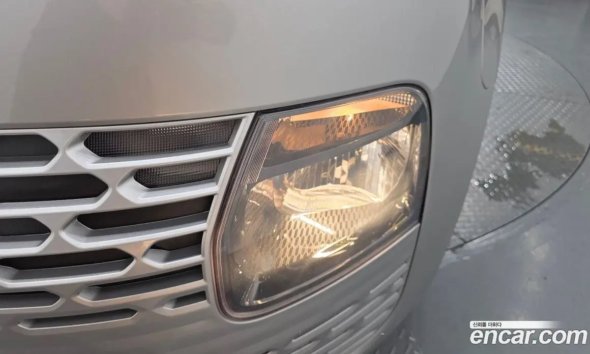 Hyundai Staria 2023 2.2 автомат (гидро), фото 8