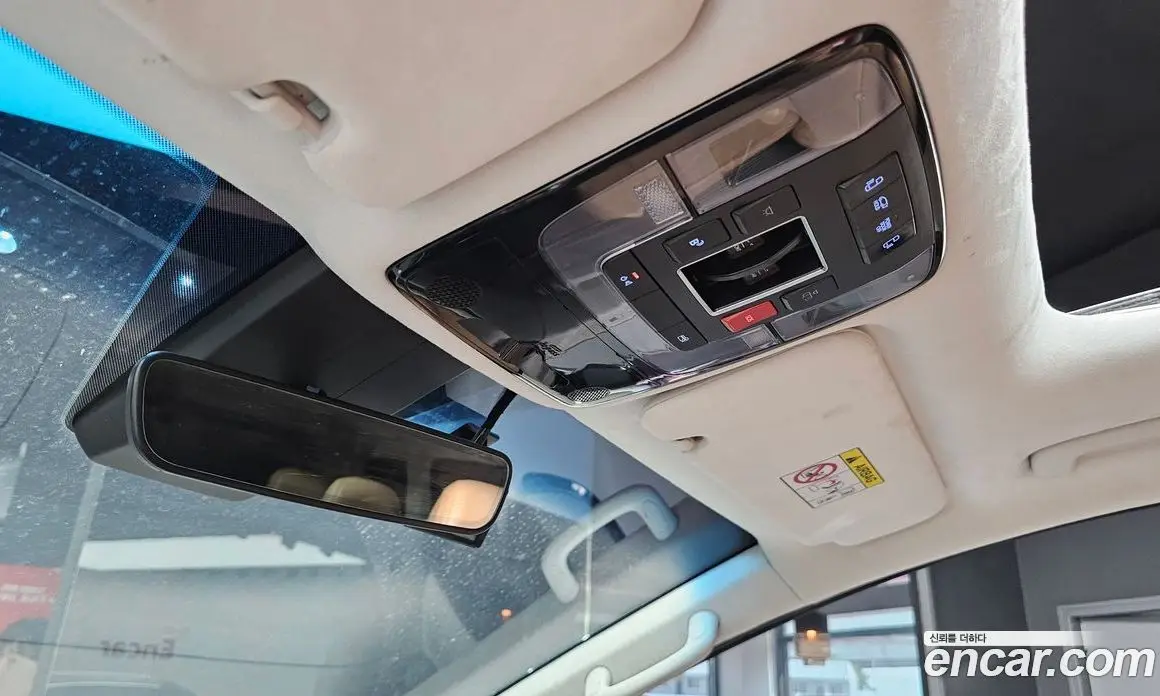 Hyundai Staria 2024 2.2 автомат (гидро), фото 15