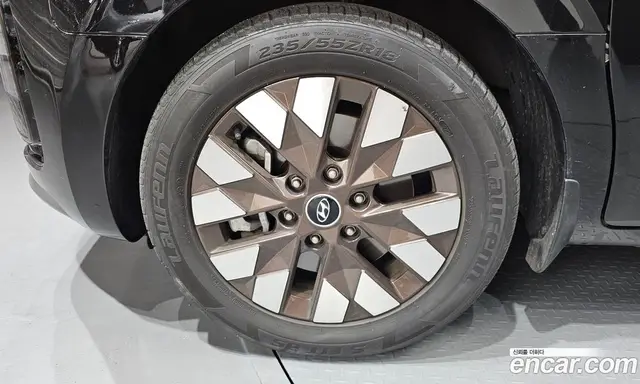 Hyundai Staria 2024 2.2 автомат (гидро), миниатюра 5