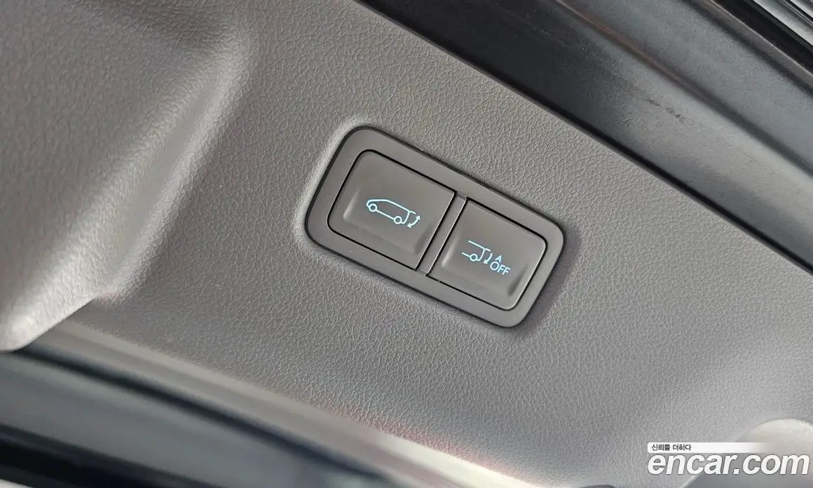 Hyundai Staria 2025 2.2 автомат (гидро), фото 24