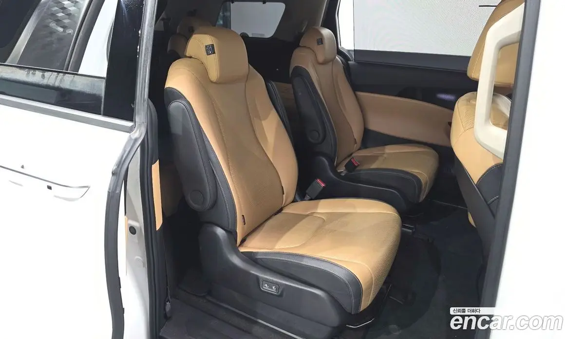 Kia Carnival 2022 3.5 автомат (гидро), фото 11