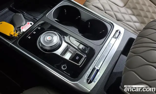 Kia Carnival 2024 2.2 автомат (гидро), миниатюра 11