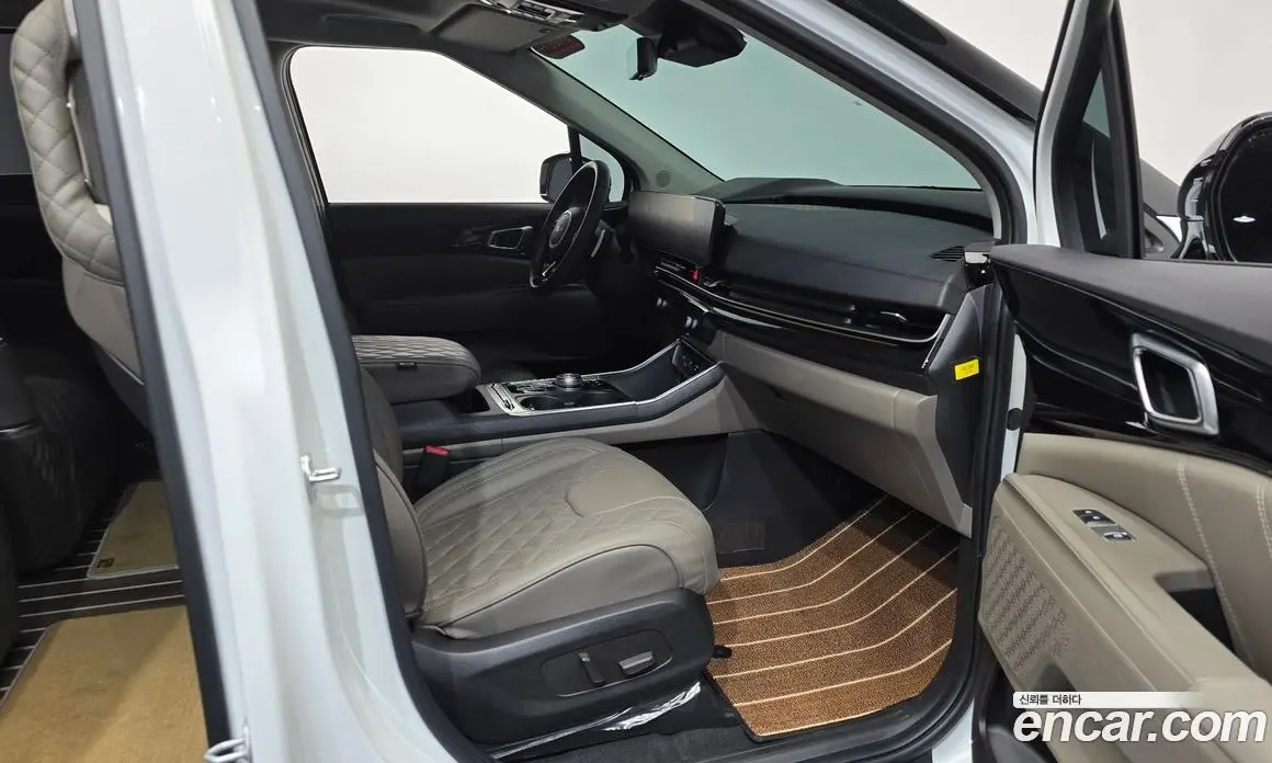 Kia Carnival 2024 2.2 автомат (гидро), фото 15