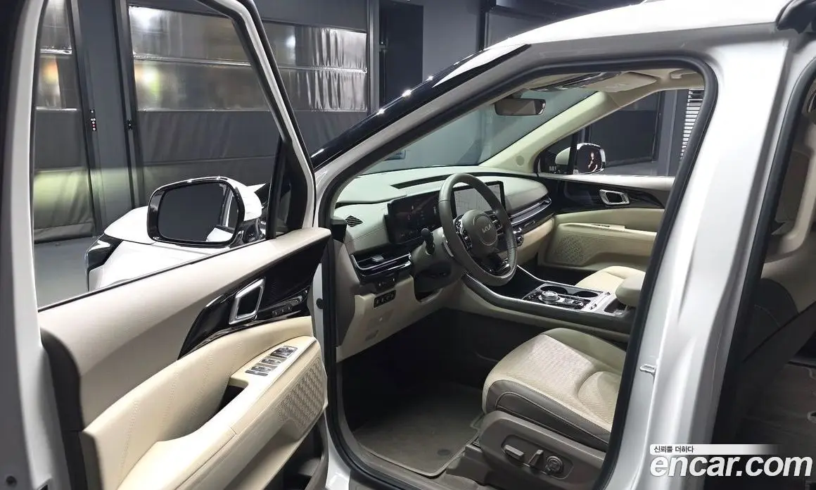 Kia Carnival 2024 3.5 автомат (гидро), фото 13