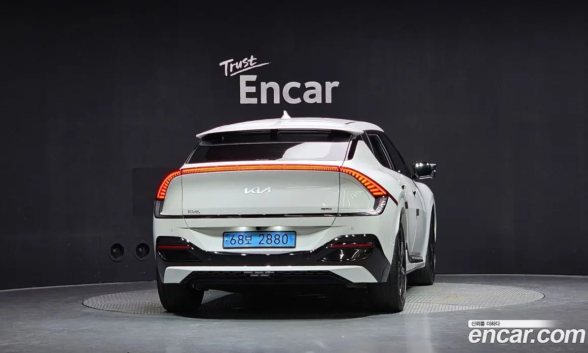 Kia EV6 2023 0.1 автомат (гидро), фото 4