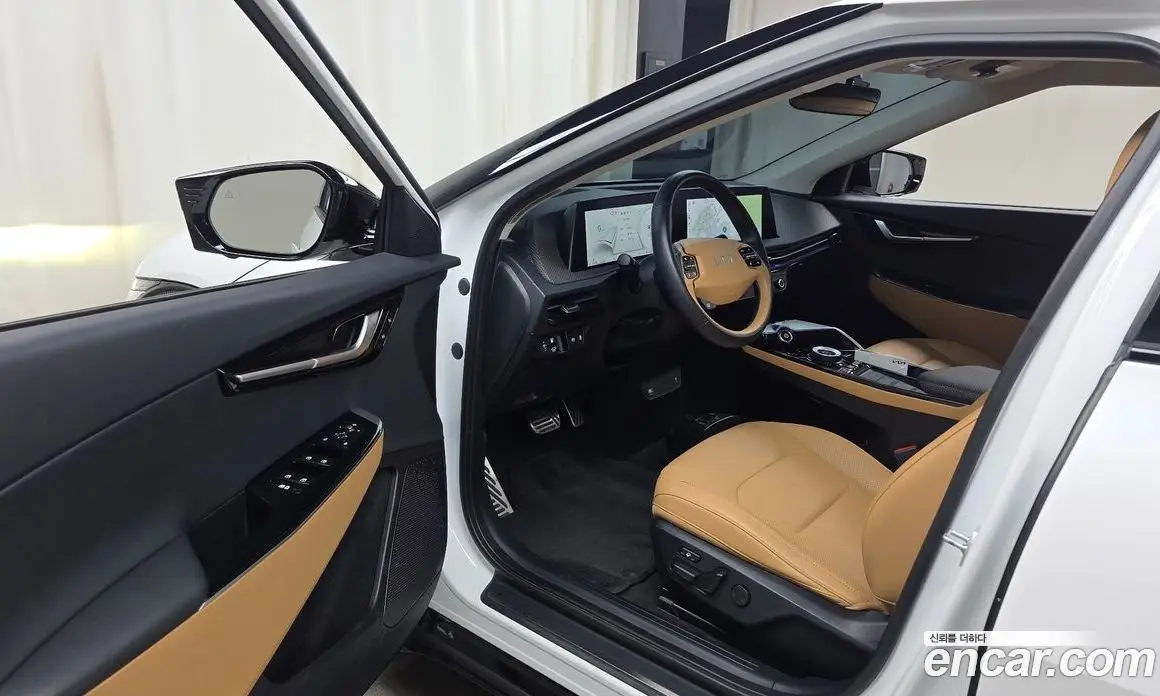 Kia EV6 2024 0.1 автомат (гидро), фото 13