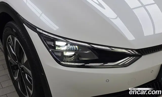 Kia EV6 2024 0.1 автомат (гидро), миниатюра 8