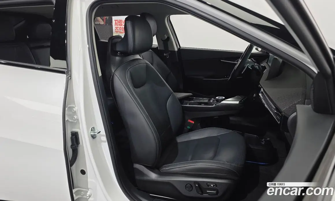 Kia EV6 2024 0.1 автомат (гидро), фото 16