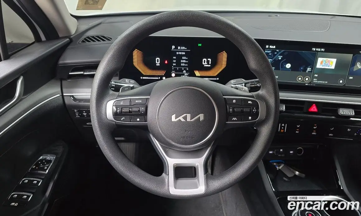 Kia K5 (Optima) 2024 2.0 автомат (гидро), фото 18