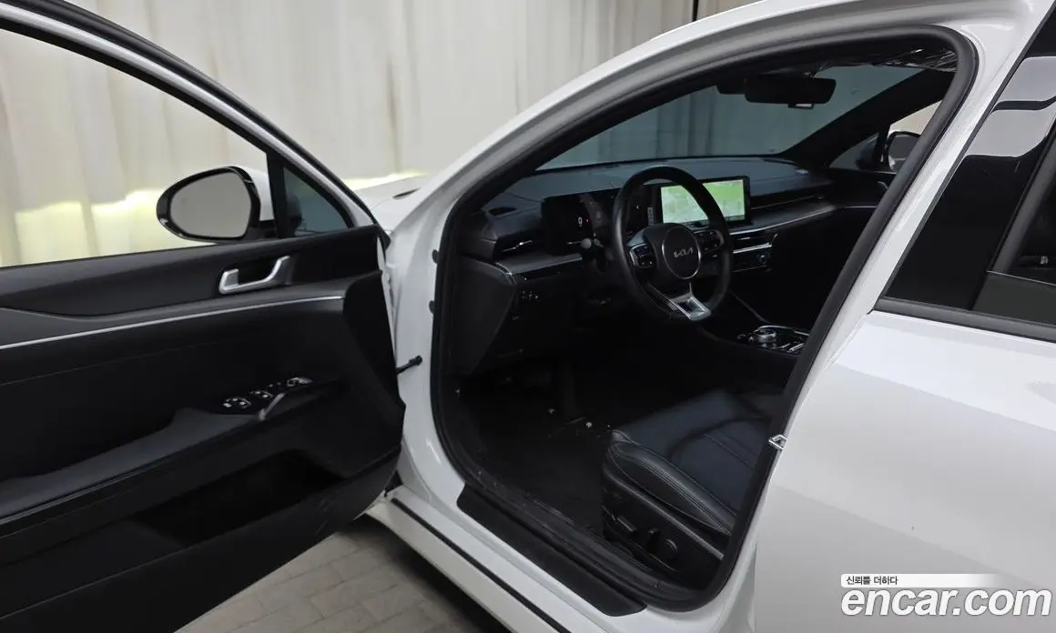 Kia K5 (Optima) 2025 2.0 автомат (гидро), фото 12
