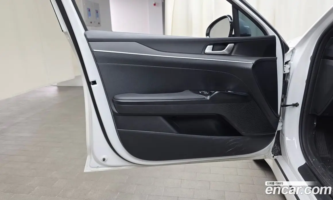 Kia K5 (Optima) 2025 2.0 автомат (гидро), фото 13