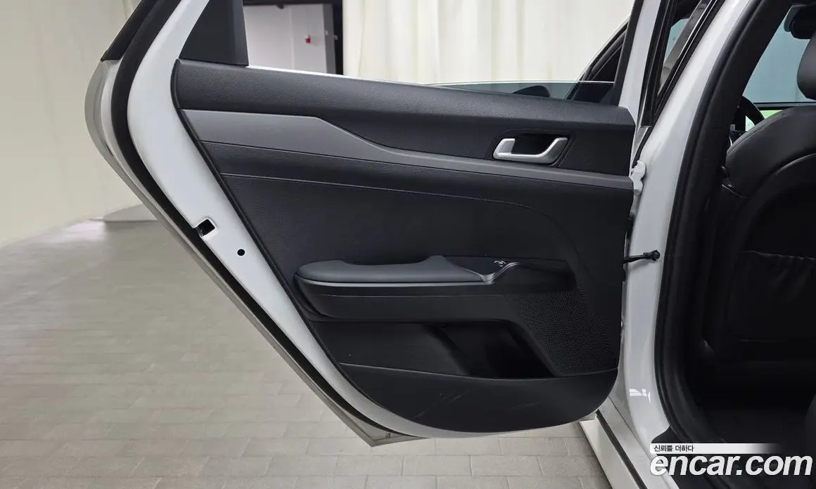 Kia K5 (Optima) 2025 2.0 автомат (гидро), фото 14