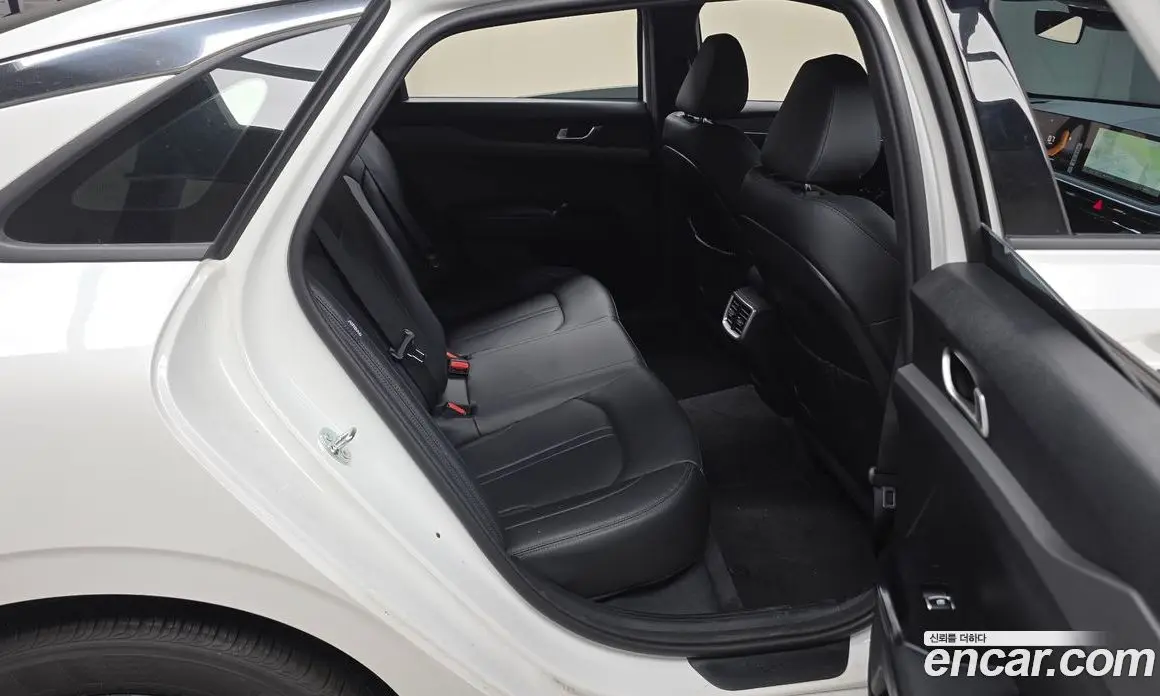 Kia K5 (Optima) 2025 2.0 автомат (гидро), фото 16