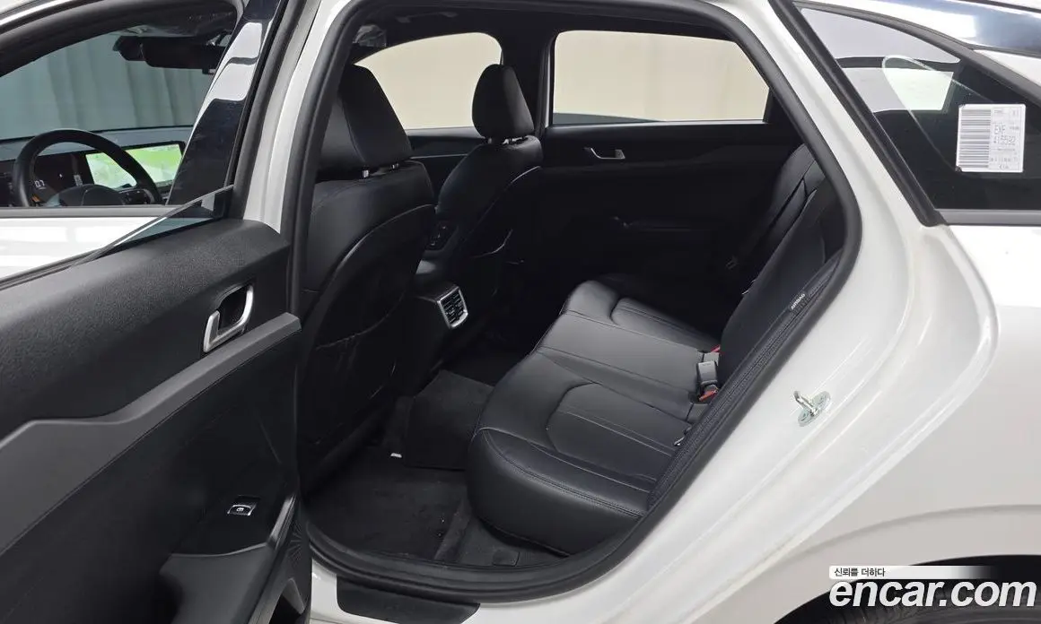 Kia K5 (Optima) 2025 2.0 автомат (гидро), фото 17